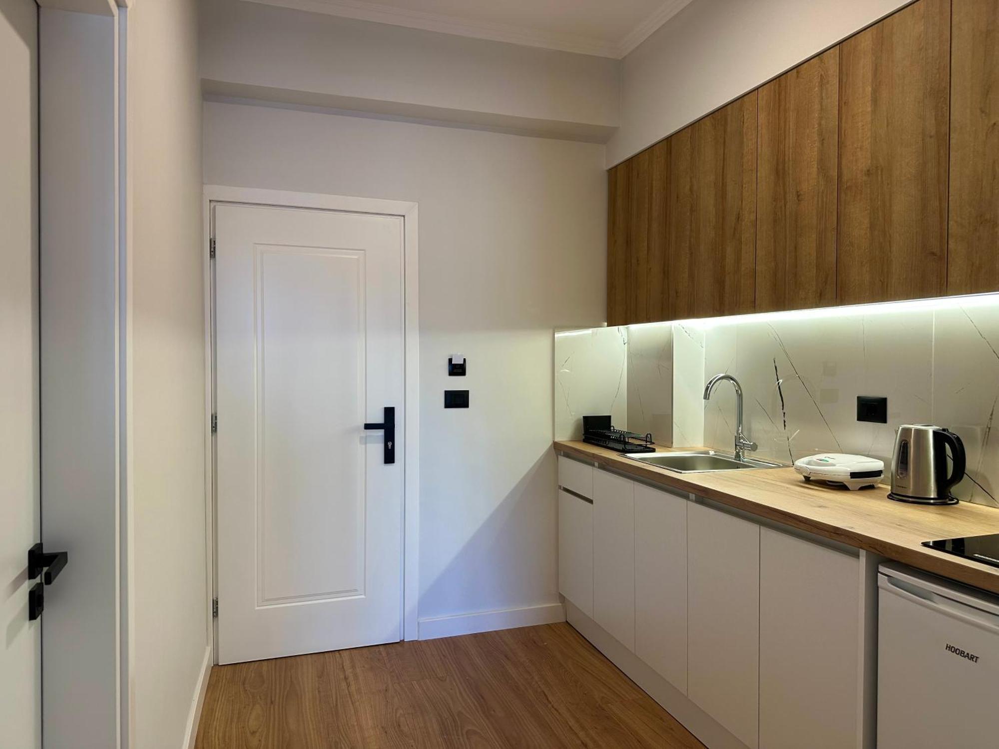 Lidia Apartments Sarande Exterior photo