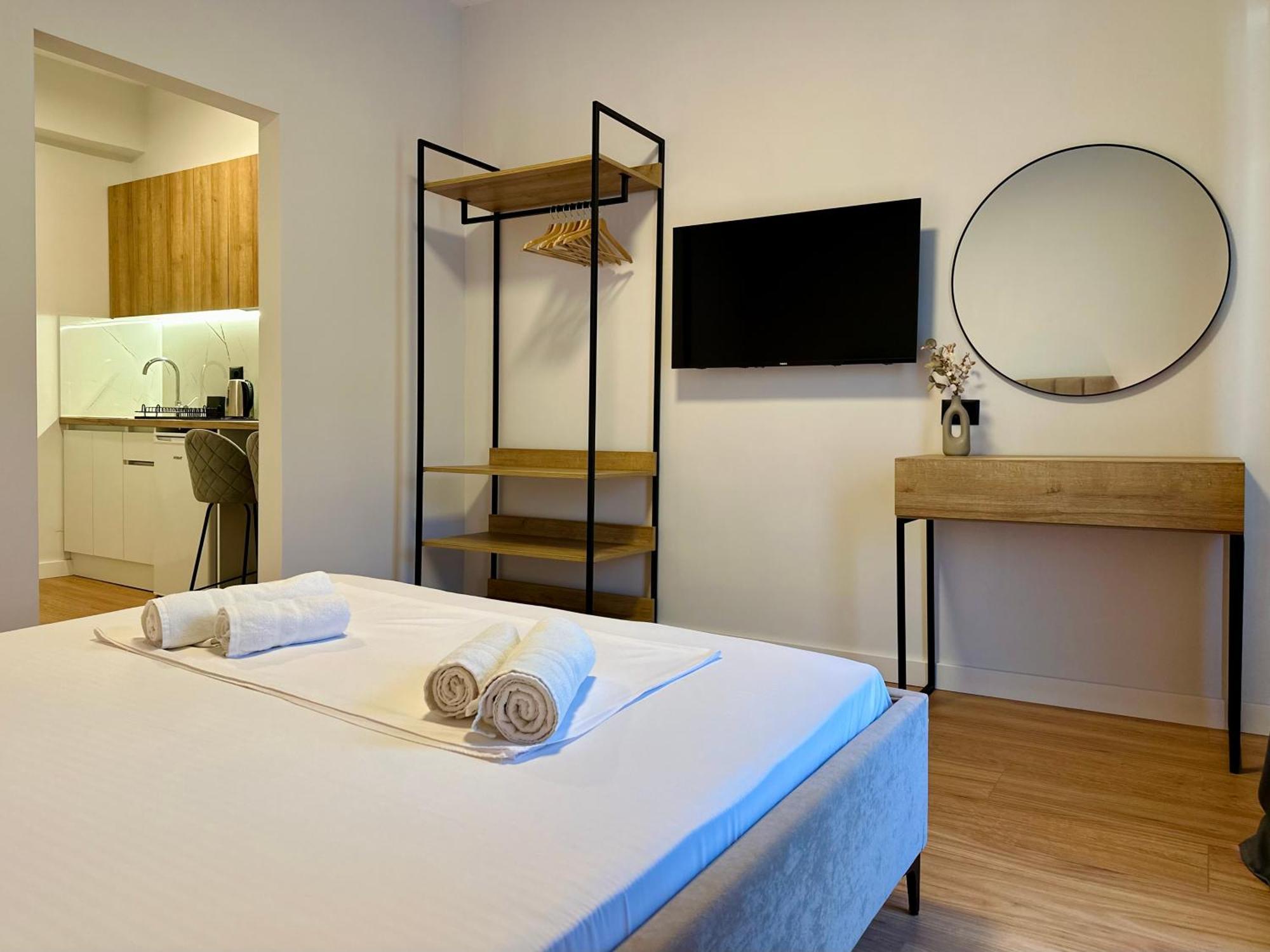 Lidia Apartments Sarande Exterior photo